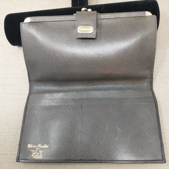 VINTAGE VALENTINO FRANCHINI TAUPE WALLET - Picture 4 of 7